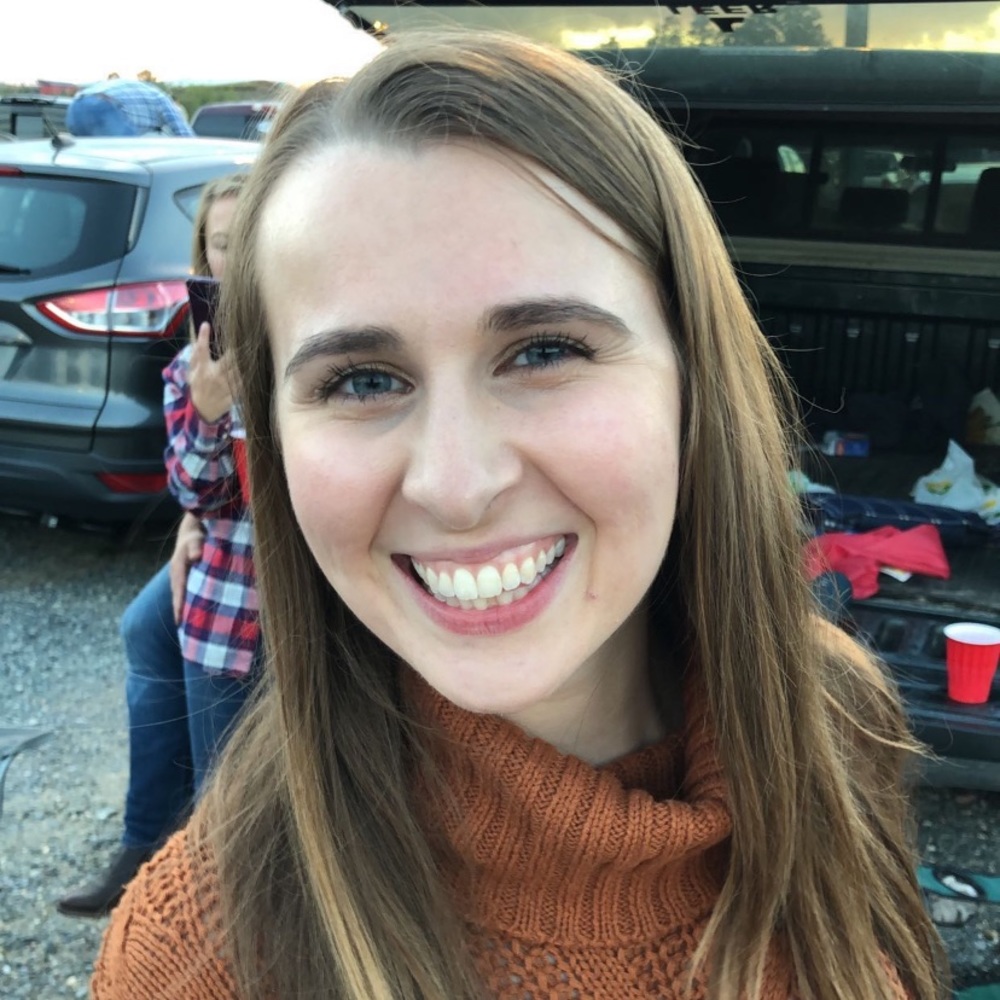 Meet your Posher, Carolyn